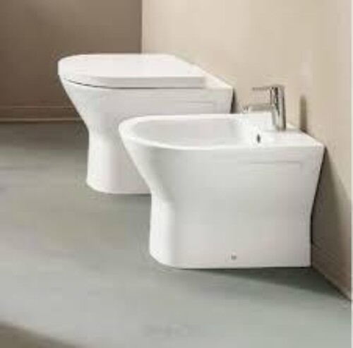 sanitari a pavimento rak resort con sedile copri wc 4
