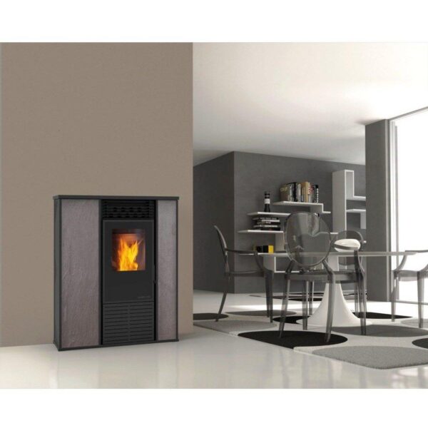 Stufa a pellet Alice potenza 14,3 kW ventilata aria